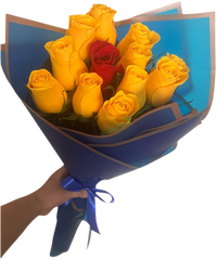 Rosas amarillas y rojas perfectas para regalar en Miami. ¡Pide ahora en BouquetsFlowers.com !