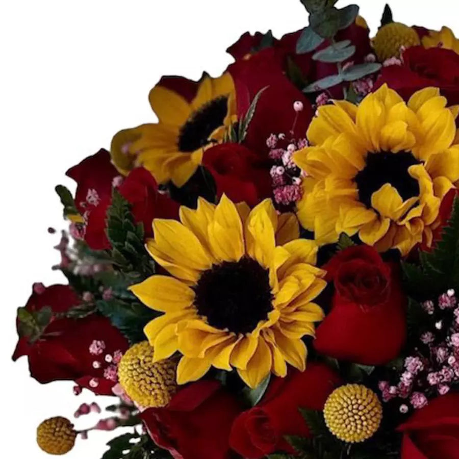 Surprise mom with our stunning Mother's Day Bouquets! These products are perfect for celebrating and thanking the special mothers in your life. Bouquets Flowers Miami