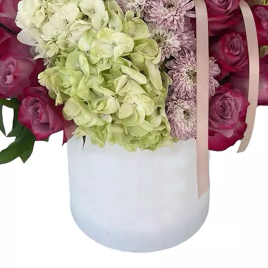 Looking for the perfect gift for mom with flowers? Look no further! Our selection of Gifts For Mom is sure to delight you and show your appreciation for all she does, Bouquets Flowers Miami, Florist