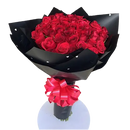 Experience the timeless beauty of our 50 red roses for gifts. Perfect for any occasion, these classic flowers never go out of style. Valentine´s Day, Doral Roses Miami, delivery
