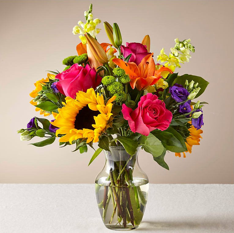 
                  
                    Best Day Bouquet Premium And Vase, To Create a Celebration in Bloom, Our Florist Handcrafts a Vibrant Bouquet of Flowers in a Clear Glass Vase, Perfect For a Special Occasion Or Simply To Spread a Smile. Bouquets Flowers in Coral Gables, Miami, Delivery Flowers, Florist in Coral Gables.
                  
                