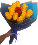 Rosas amarillas y rojas perfectas para regalar en Miami. ¡Pide ahora en BouquetsFlowers.com !