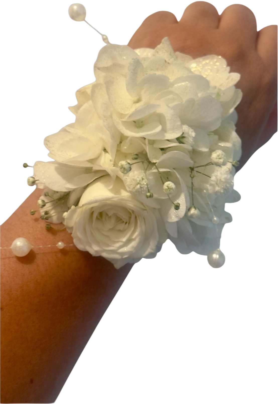 Impresionante pulsera de rosas blancas