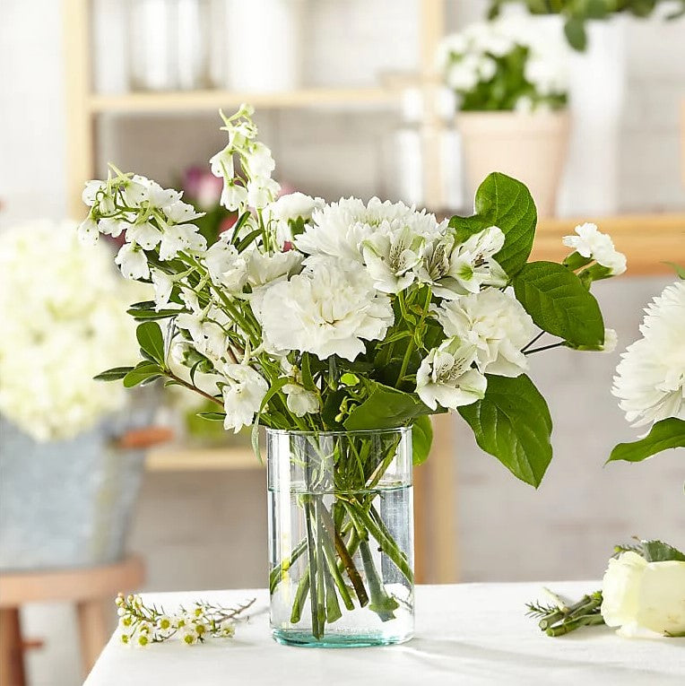 
                  
                    Classic White Comfortable Flowers Bouquet And Vase, The Colors And Floral Kinds Utilized In This Bouquet Will Vary Depending On Availability And Freshness, Bouquets Flowers in Coral Gables, Miami, Delivery Flowers, Florist in Coral Gables.
                  
                