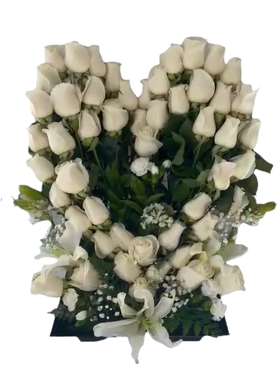Rosas Blancas Corazón Miami - Arreglo Elegante Doral