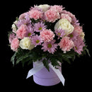 omantic pink and white flower box with roses and carnations for Mother’s Day delivery in Miami