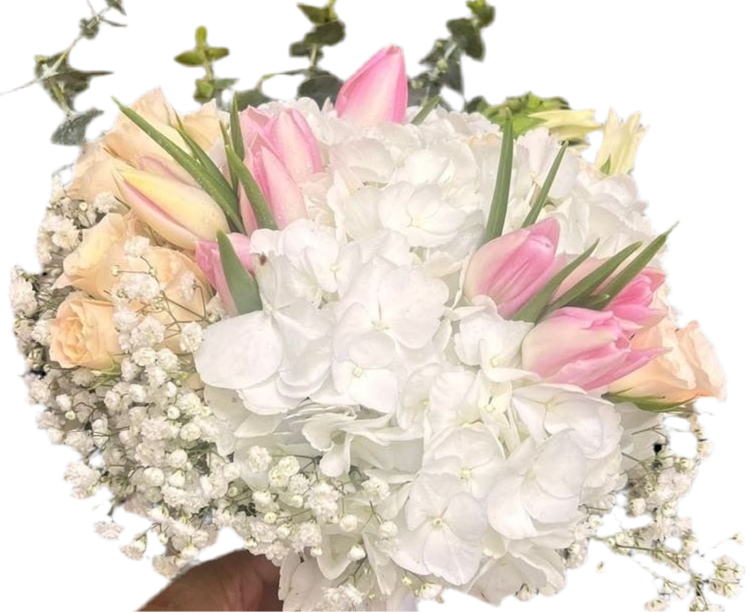 A bouquet of exotic and elegant flowers, including orchids and heliconias, that will make you feel like a princess on your special day. Shop now at BouquetsFlowers.com and enjoy same-day delivery in Miami.