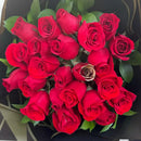 Send premium red roses in Miami Beach today — fast and unforgettable.