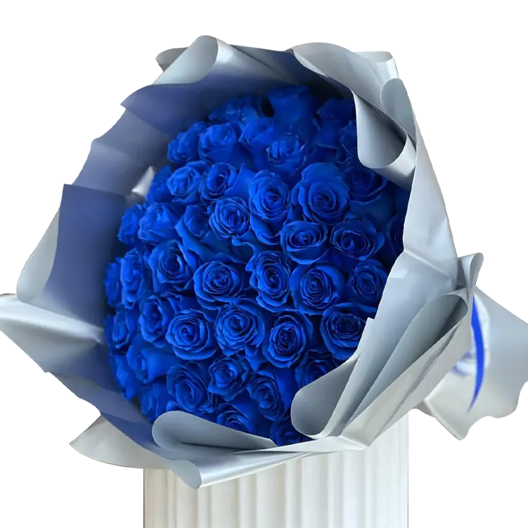 Florist image Bouquets Flowers located in Miami of a bouquet with 50 blue roses to celebrate the holiday of lights or Hanukkah. Reliable delivery address in Miami.