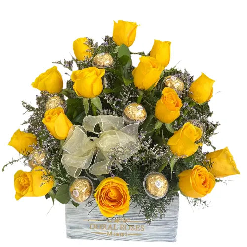 I Just Love You, Yellow Roses, is a work of art, showcasing an exquisite arrangement of roses in a luxurious box. Valentine´s Day. Bouquets Flowers Miami, delivery