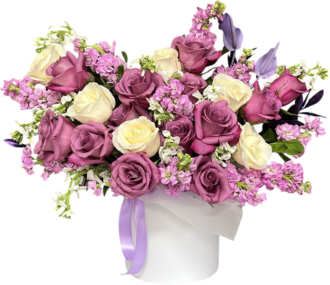 Luxury Mother’s Day flower arrangement featuring premium roses, designed by a Doral florist and available for same-day flower delivery across Miami, including Miami Beach, Coral Gables, and Aventura.