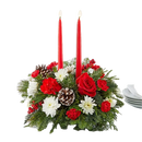 We present in this image our seasonal centerpiece, we made it with red roses, white carnations and daisies, the decoration is accompanied by two candles to decorate the dining table of your home. Our flower shop is located in the city of Miami. Bouquets Flowers, Size Standard.